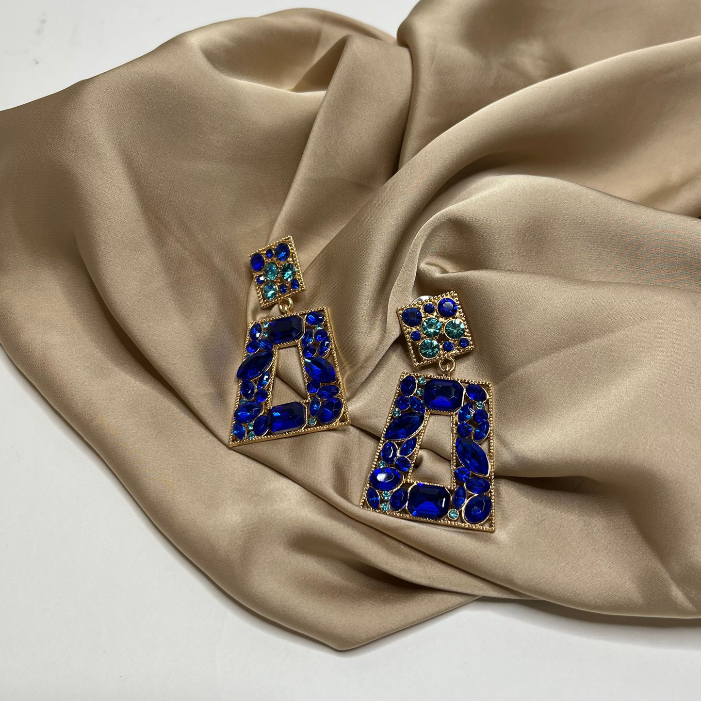 Blue Rhinestone Pendant Earrings