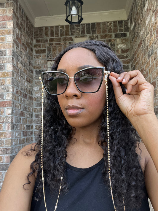 Black Cat Eye Sunglasses “Fun Girl”