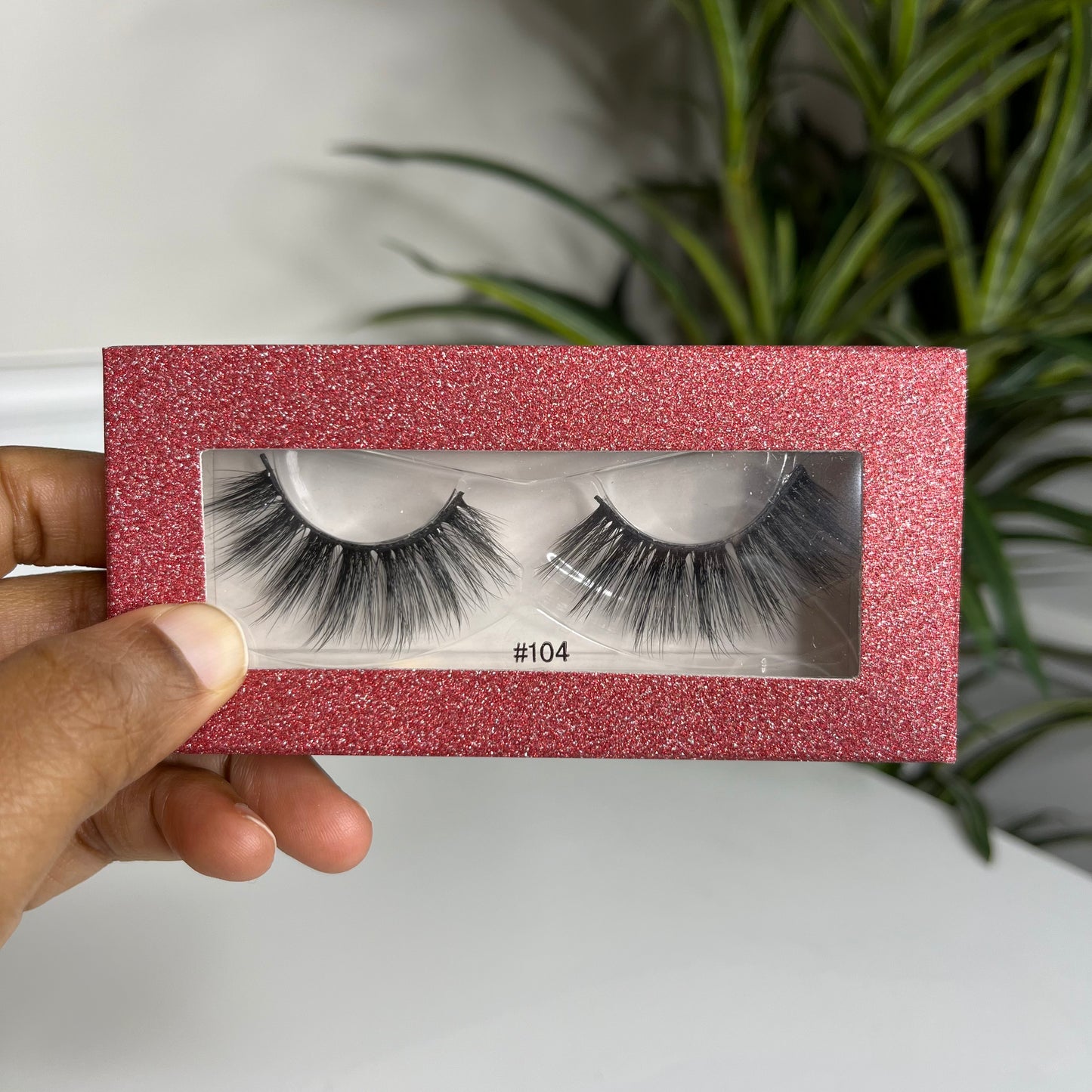 Faux Mink Lashes “Valentina 104”