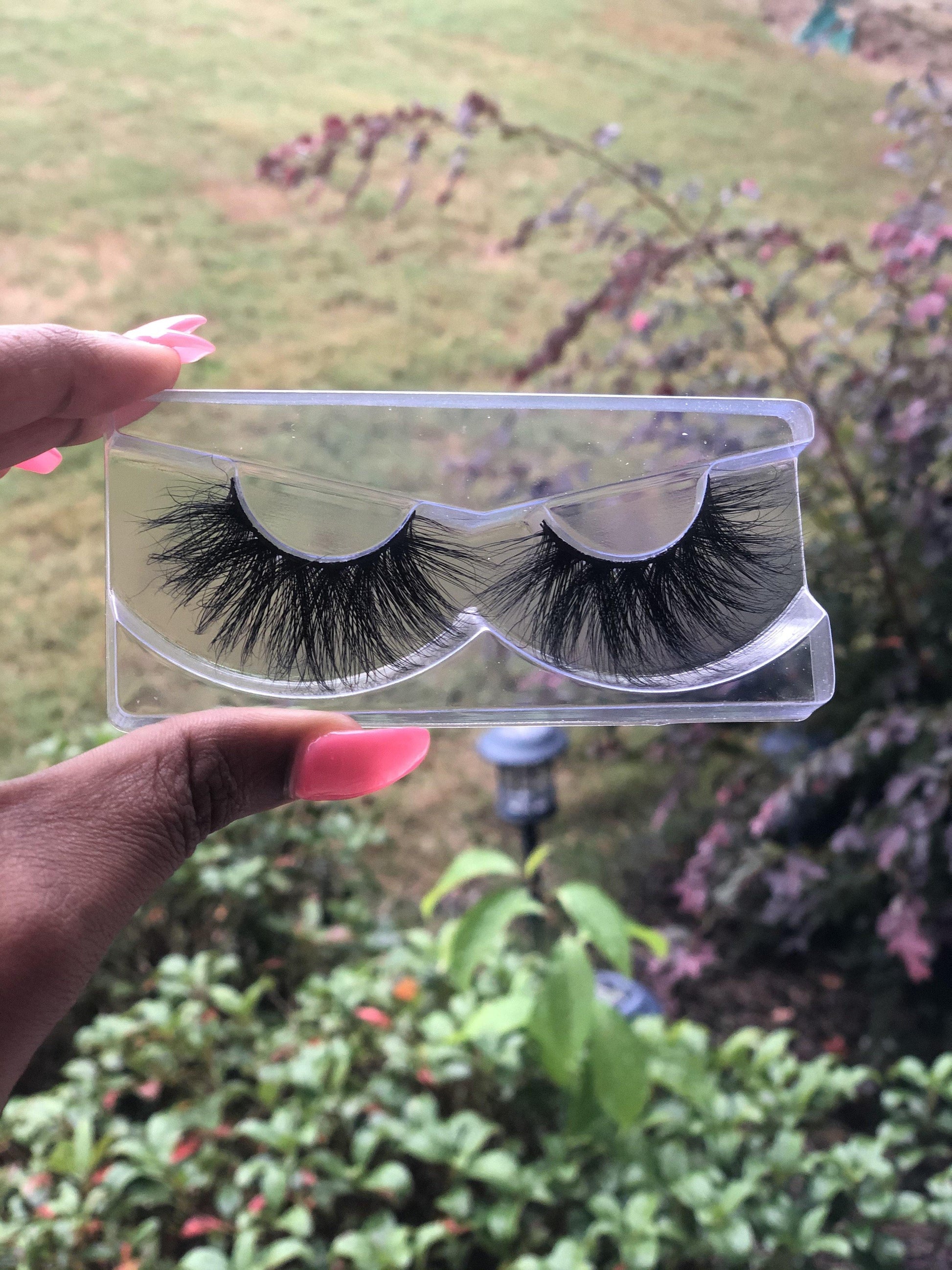“Nadia” 3D Mink Lashes - Intuitive Lashes and Accessories LLC