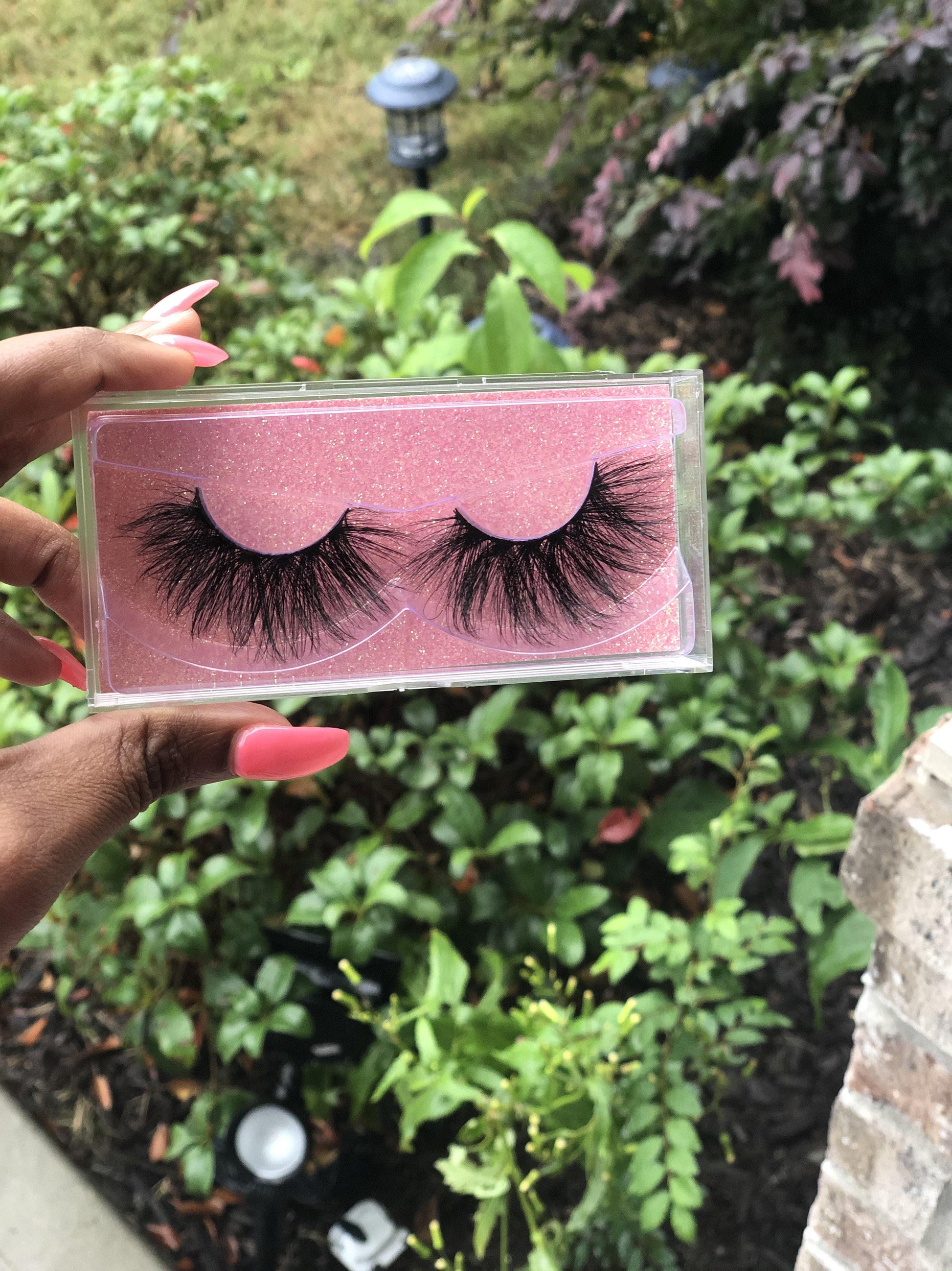 “Nadia” 3D Mink Lashes - Intuitive Lashes and Accessories LLC
